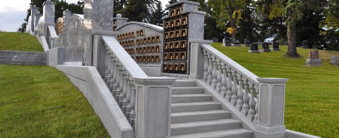 Columbarium niches