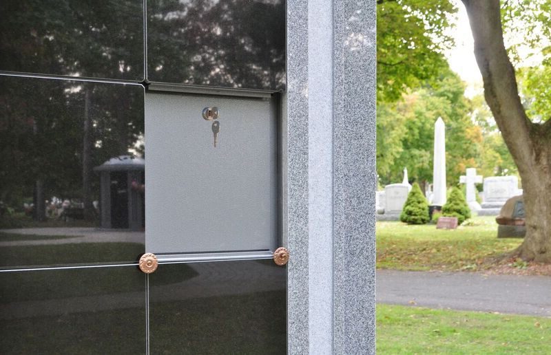 Key Lockable inner door