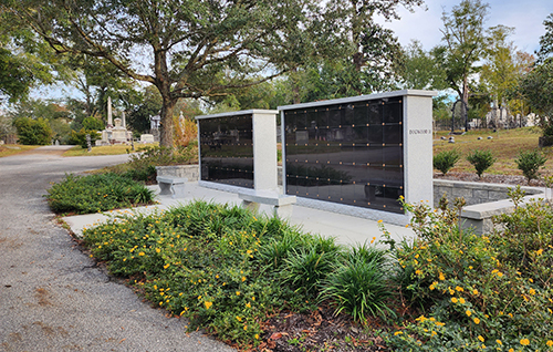 Columbarium cremation niches