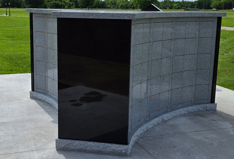 Trident_close-up Trident Niche